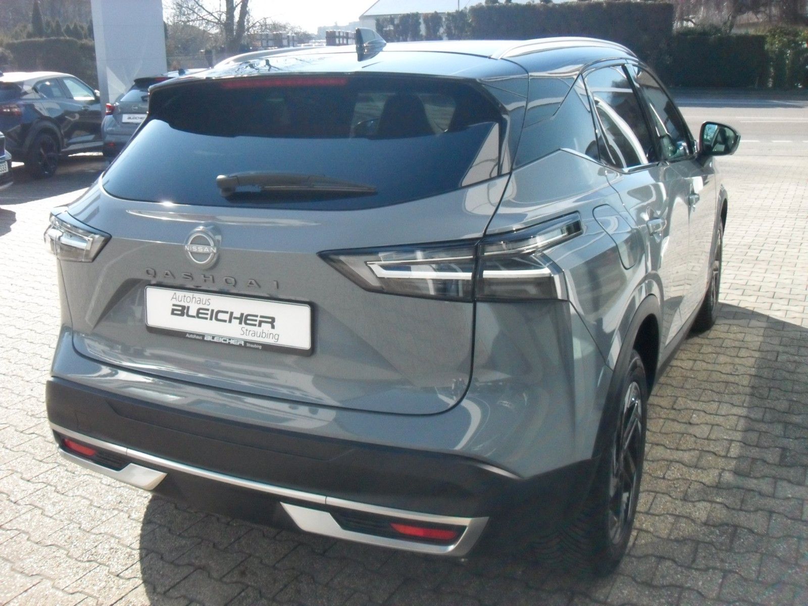 Fahrzeugabbildung Nissan Qashqai 1,3 N-Connecta | WP | ACC | HeadUp