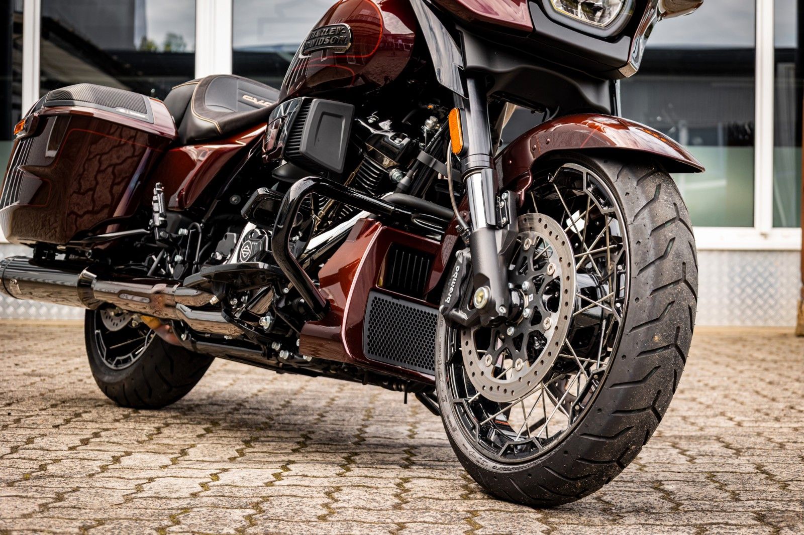 Fahrzeugabbildung Harley-Davidson CVO Street Glide FLHXSE 121 Cui - Jekill & Hyde