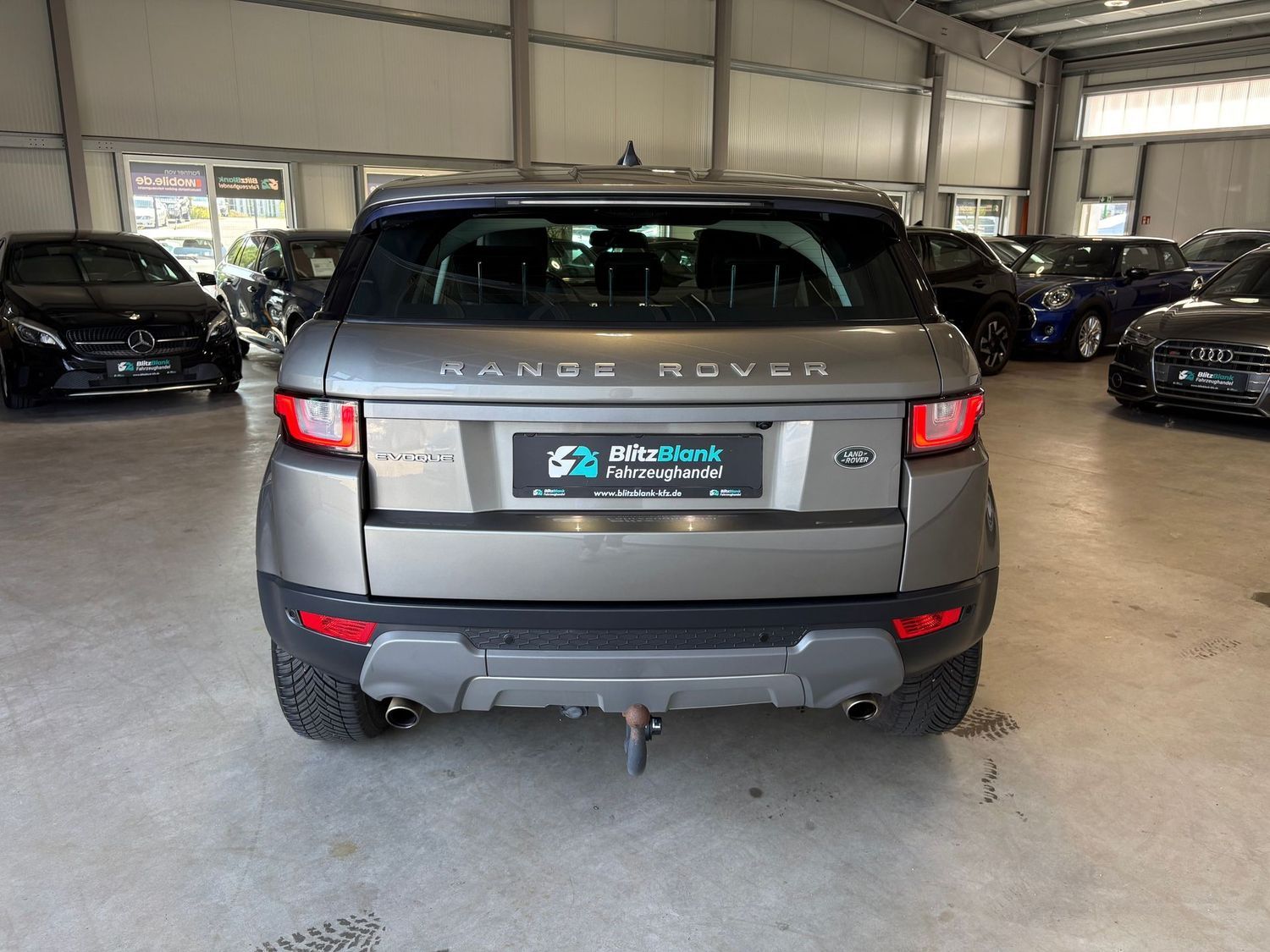Land Rover Range Rover Evoque SE LEDER KAMERA AHK PDC NAVI foto 4