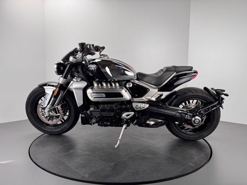Fahrzeugabbildung Triumph ROCKET 3 R CHROME EDITION *NEUWERTIG*SERVICE NEU