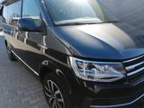 Volkswagen T6 California Ocean Edition 4Motion  - schwarze Volkswagen T6 California