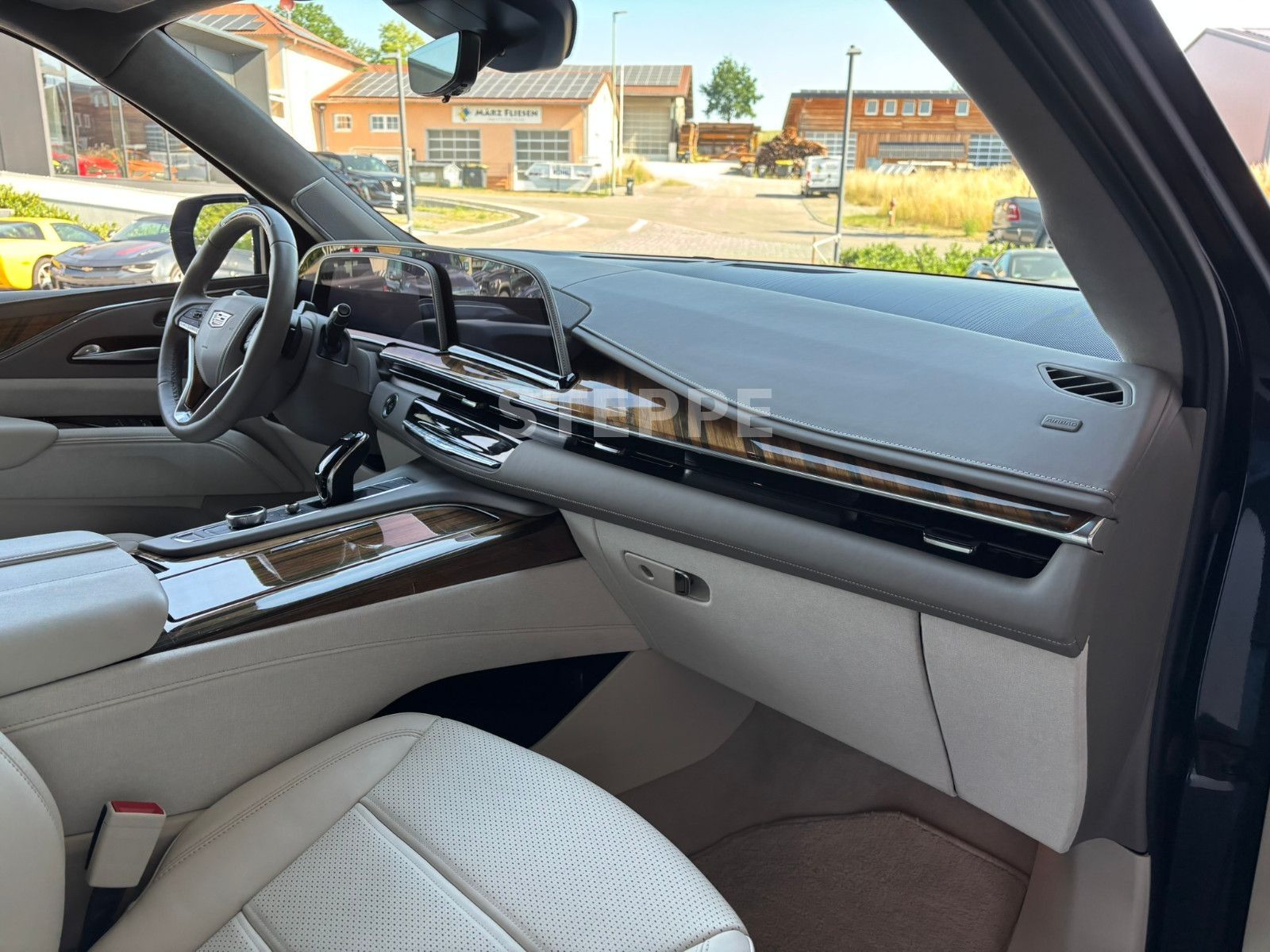 Cadillac Escalade 6.2 V8 ESV Sport Platinum EU-Navi AHK