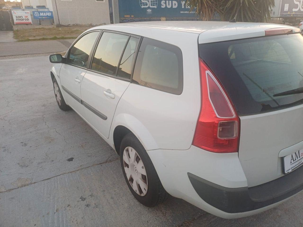 Renault Megane 2006 — photo 7