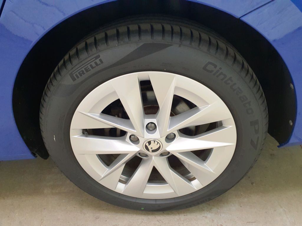 Skoda Octavia iV Combi Ambition 1.4 TSI 150kW PDC*RFK