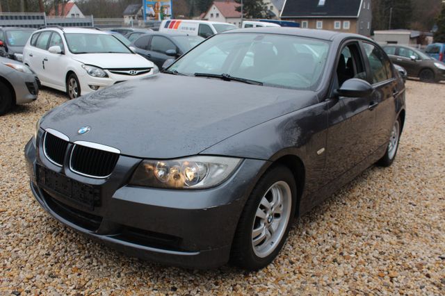 BMW 318i