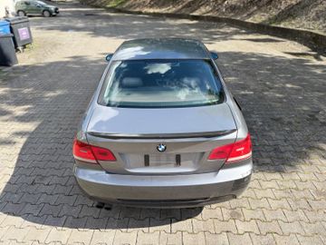 BMW 330 - 7