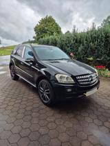 Mercedes-Benz ML 320 CDI 4MATIC - - Mercedes-Benz ML 320 aus 2008
