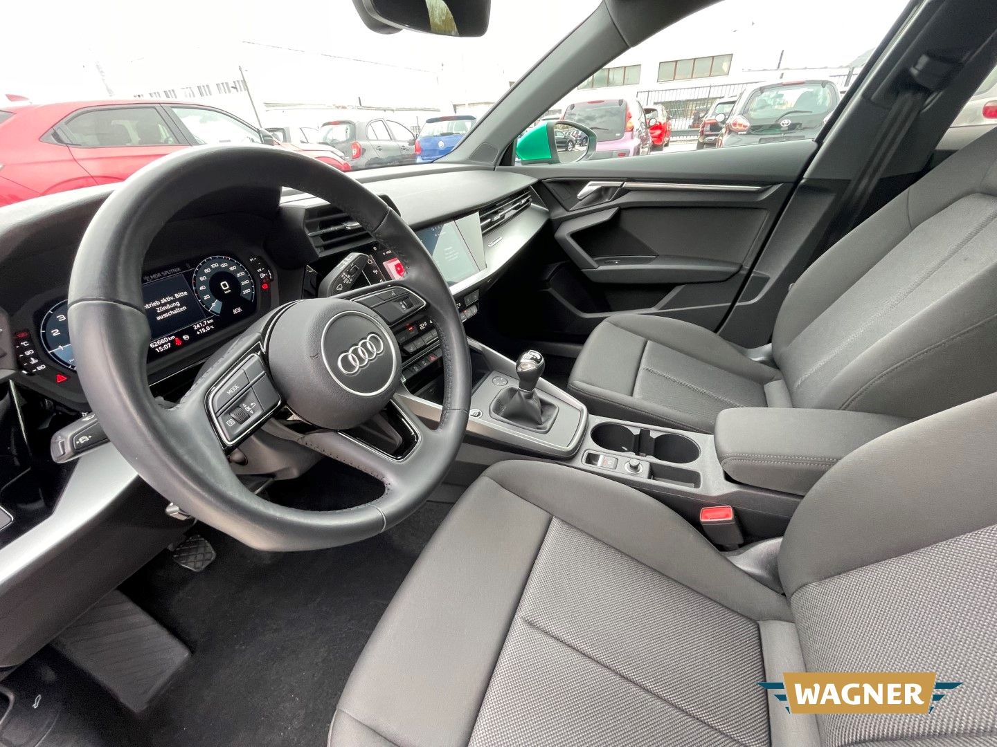 Fahrzeugabbildung Audi A3 Sportback 35 TFSI advanced Sitzheizung