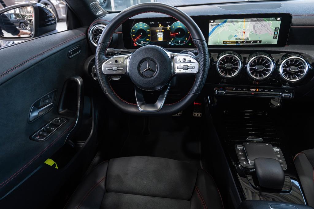 Mercedes-Benz CLA 220 Shooting Brake