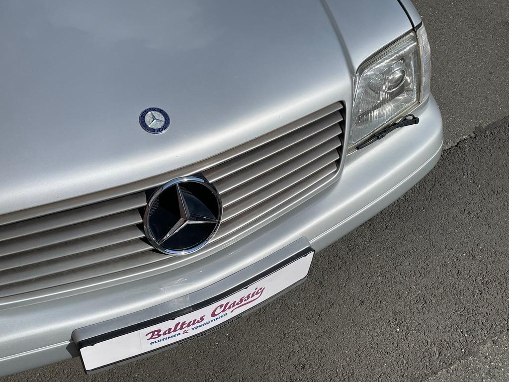 Mercedes-Benz SL 320