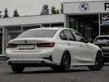 BMW 318d ADVANTAGE+SHZ+AUT+LED+LC PROF - BMW 318