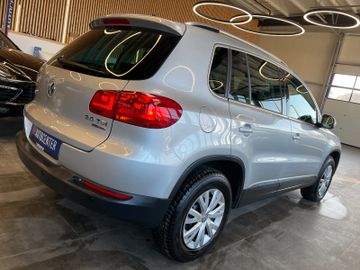 Volkswagen Tiguan 4Motion Aut.  *Bi-XENON*SHZ*PDC*NAVI*MFL*