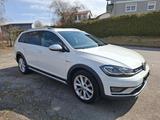 Volkswagen Golf 2.0 TDI 135kW SCR DSG 4MOTION Alltrack ... - Volkswagen Golf mit Diesel-Antrieb: 1.4