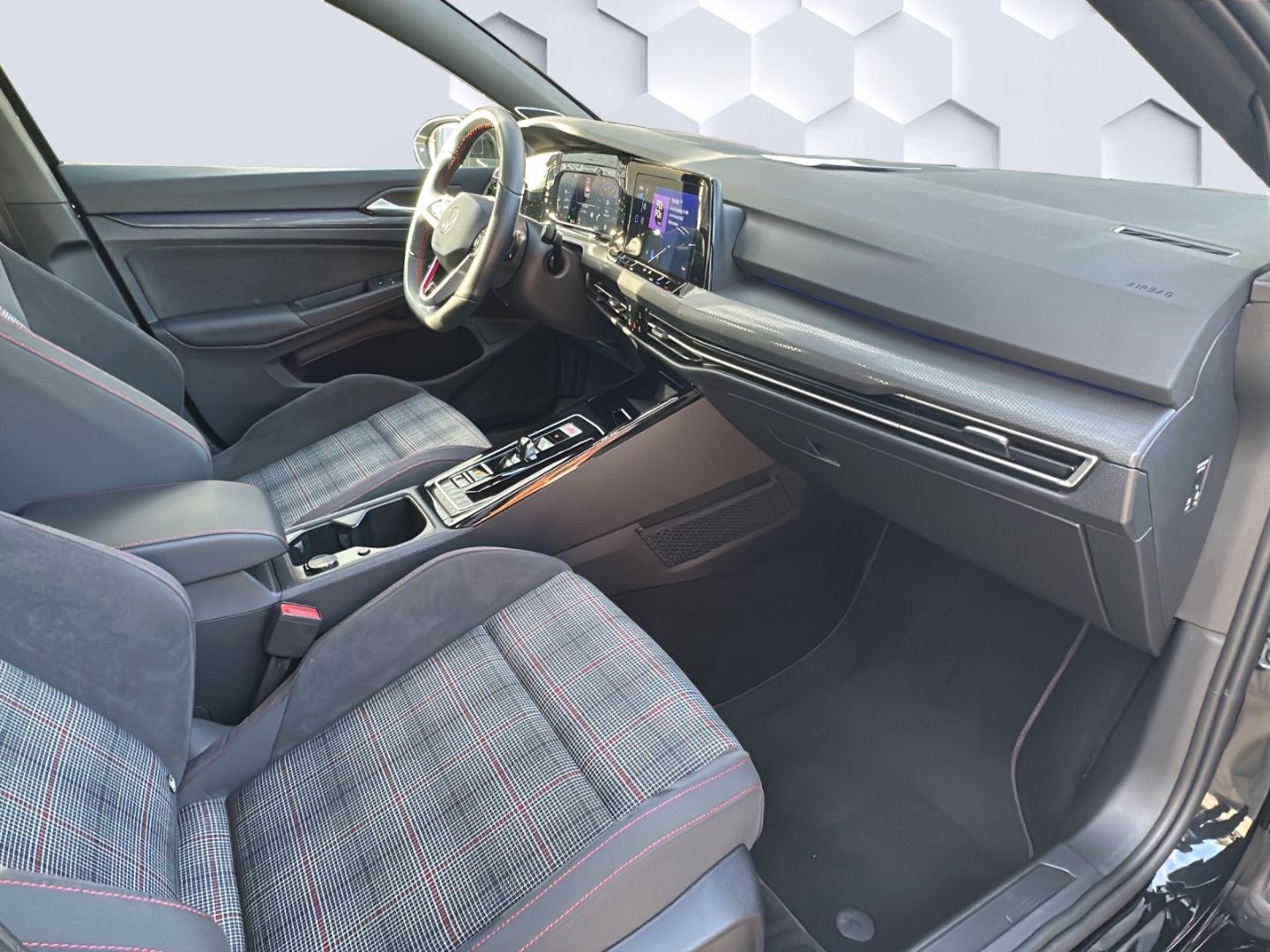 Golf VIII 2.0 TSI OPF 180kW AHZV,MatrixLED,HuD,A