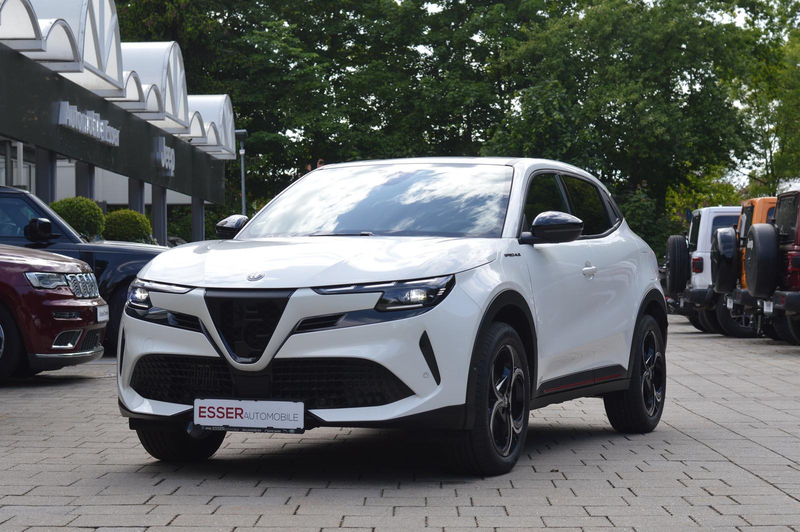 Alfa Romeo Junior Ibrida 1.2 VGT 48V-Hybrid 100 kW Speciale
