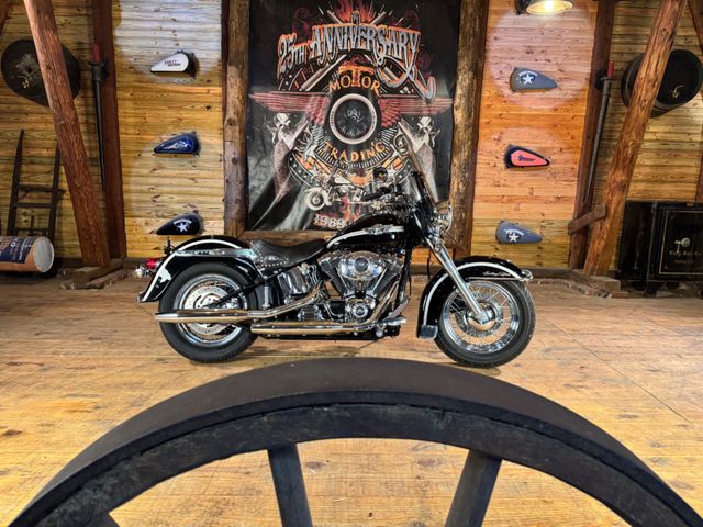 Harley-Davidson FLSTC Heritage Softail Classic 100 Anni Vergaser