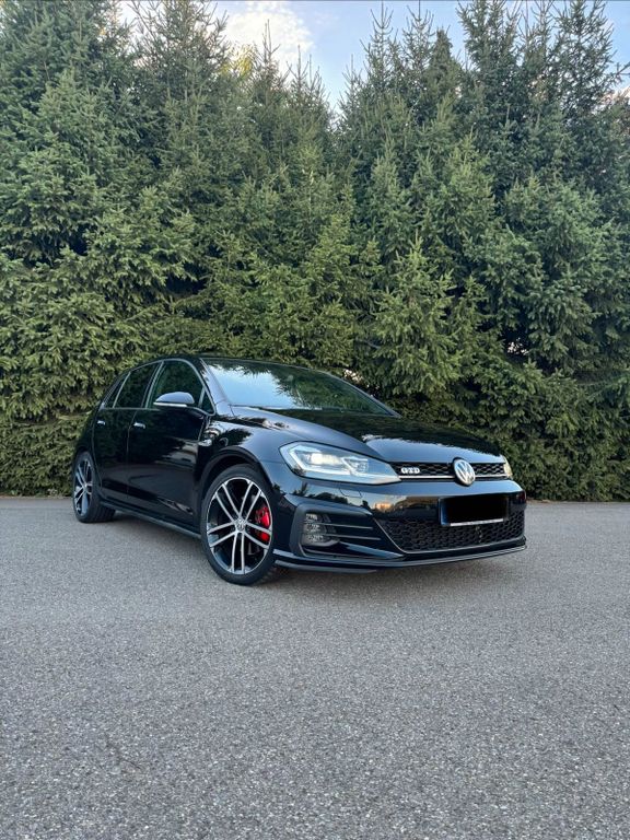Image of Volkswagen Golf
