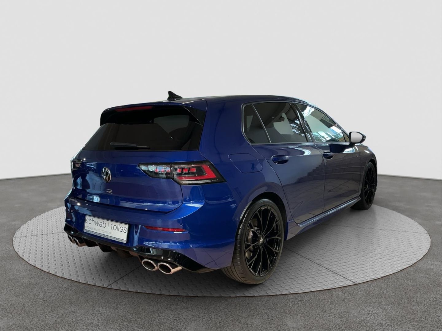 Volkswagen Golf R VIII 2.0 TSI 7-DSG 4-Motion DCC HUD Harma foto 5