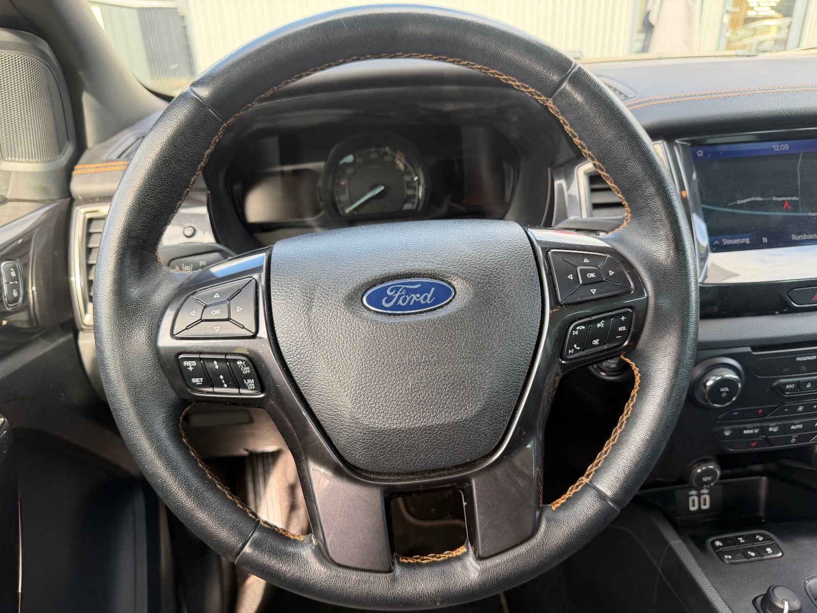 FORD Ranger Wildtrak 1 Hand/Scheckheftgepflegt – Foto 16