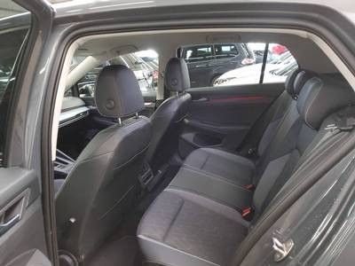 Volkswagen Golf - Bild 8