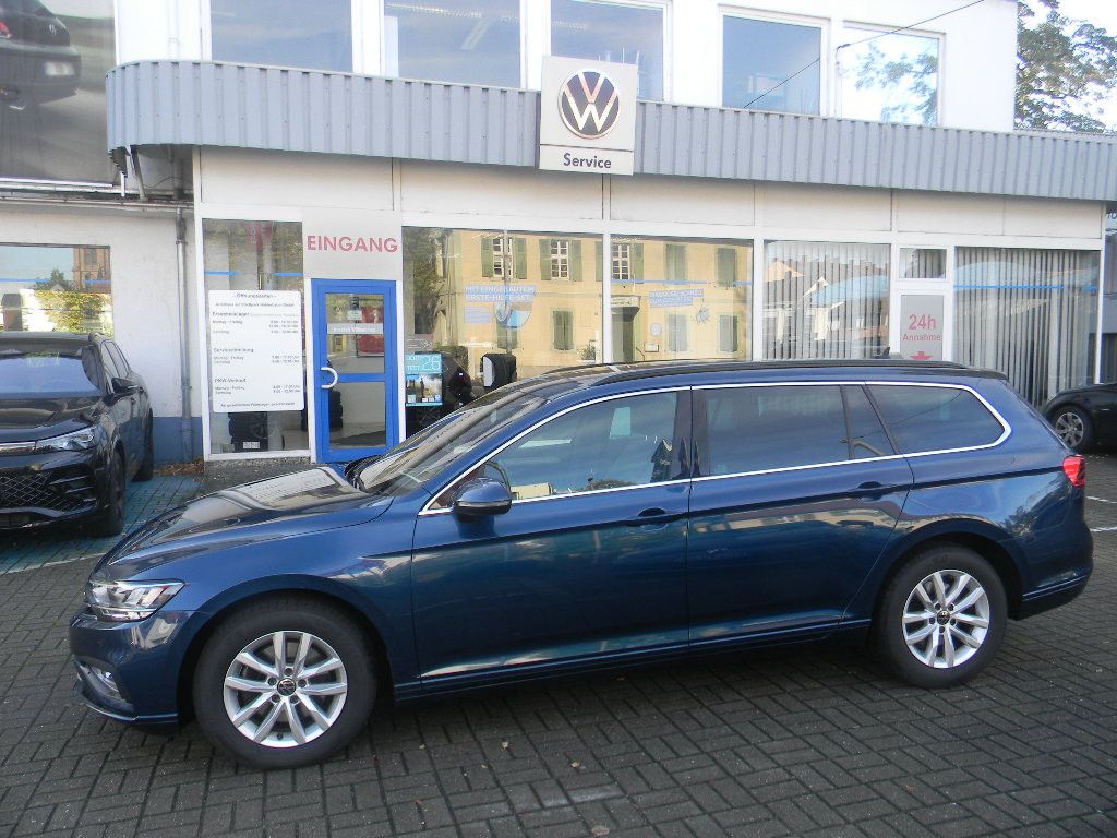 Image of Volkswagen Passat Variant