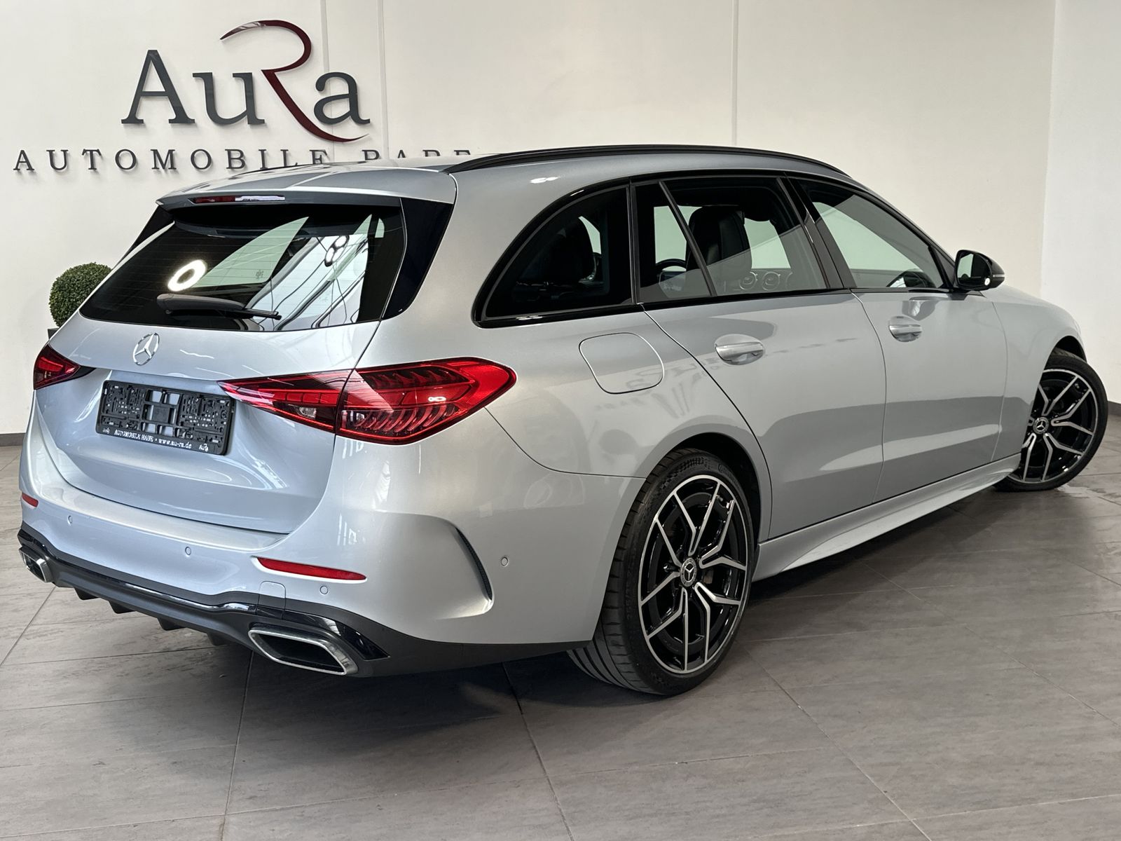 Fahrzeugabbildung Mercedes-Benz C 220d T 4Matic AMG Line NAV+LED+ACC+STHZ+19ZOLL