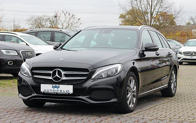 Mercedes-Benz C 180 T/VOLL SHEFT/AVANTGARDE/TEILLEDER/LED/NAVI