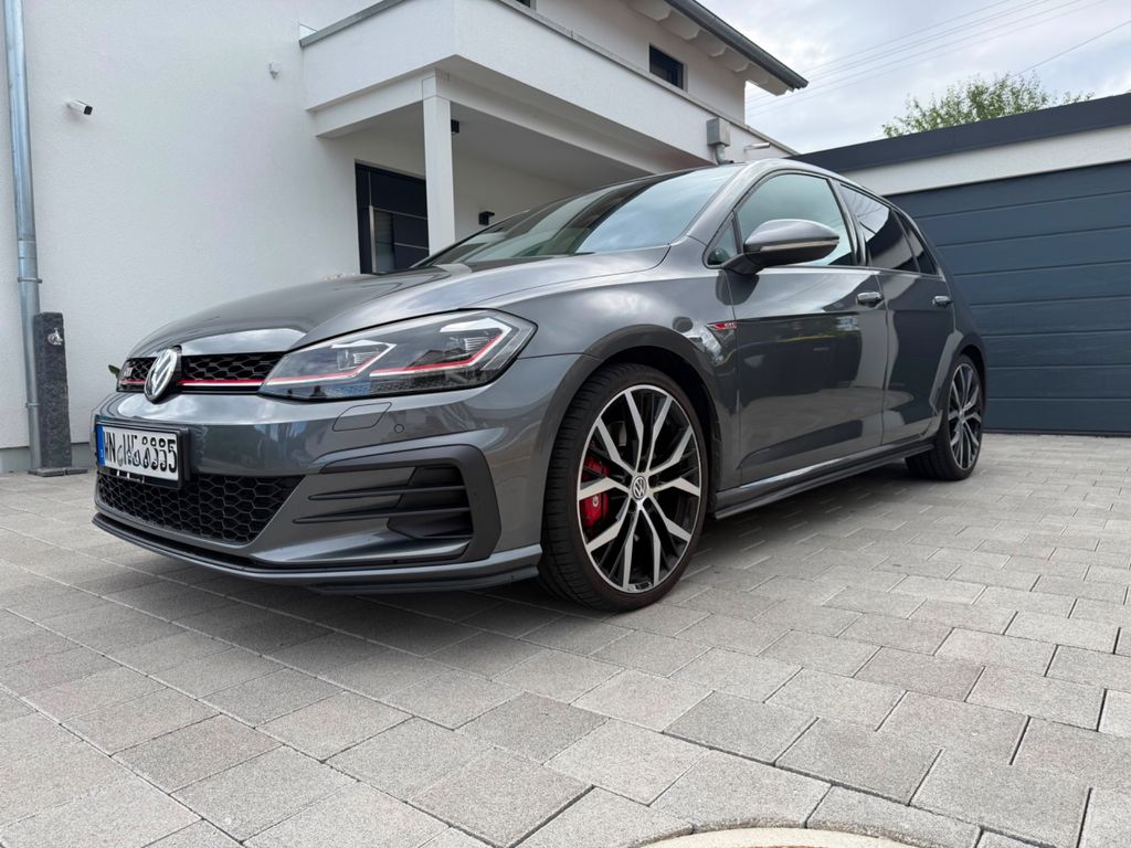 Image of Volkswagen Golf