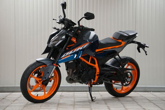 KTM 390  Duke 2024  vom Römer Team