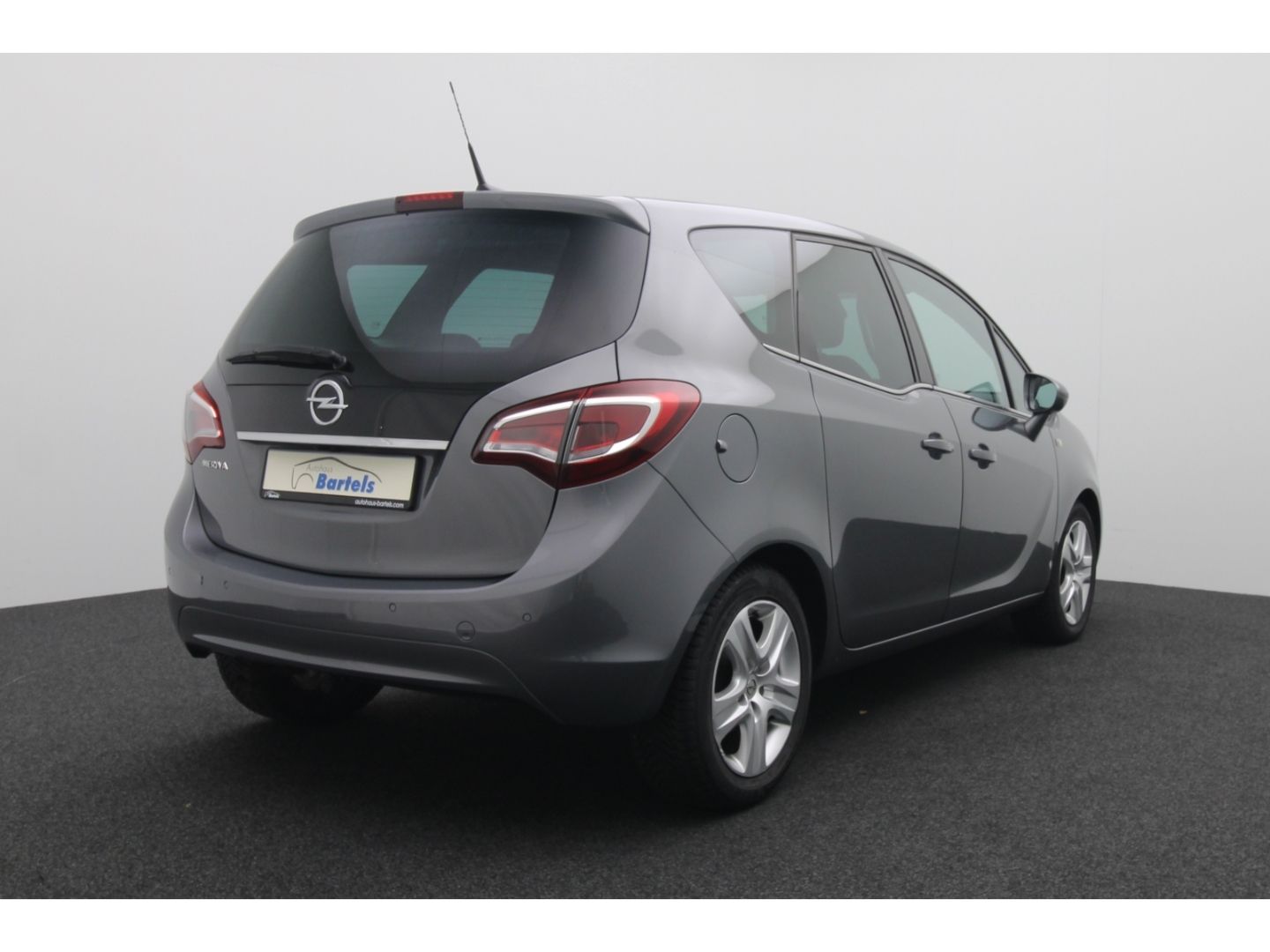 Fahrzeugabbildung Opel Meriva B 1.4 Innovation Kamera AHK 2-Zonen-Klima
