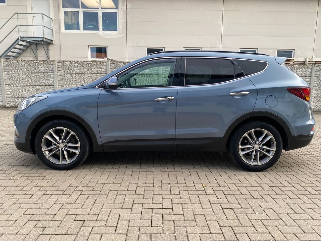 Image of Hyundai SANTA FE