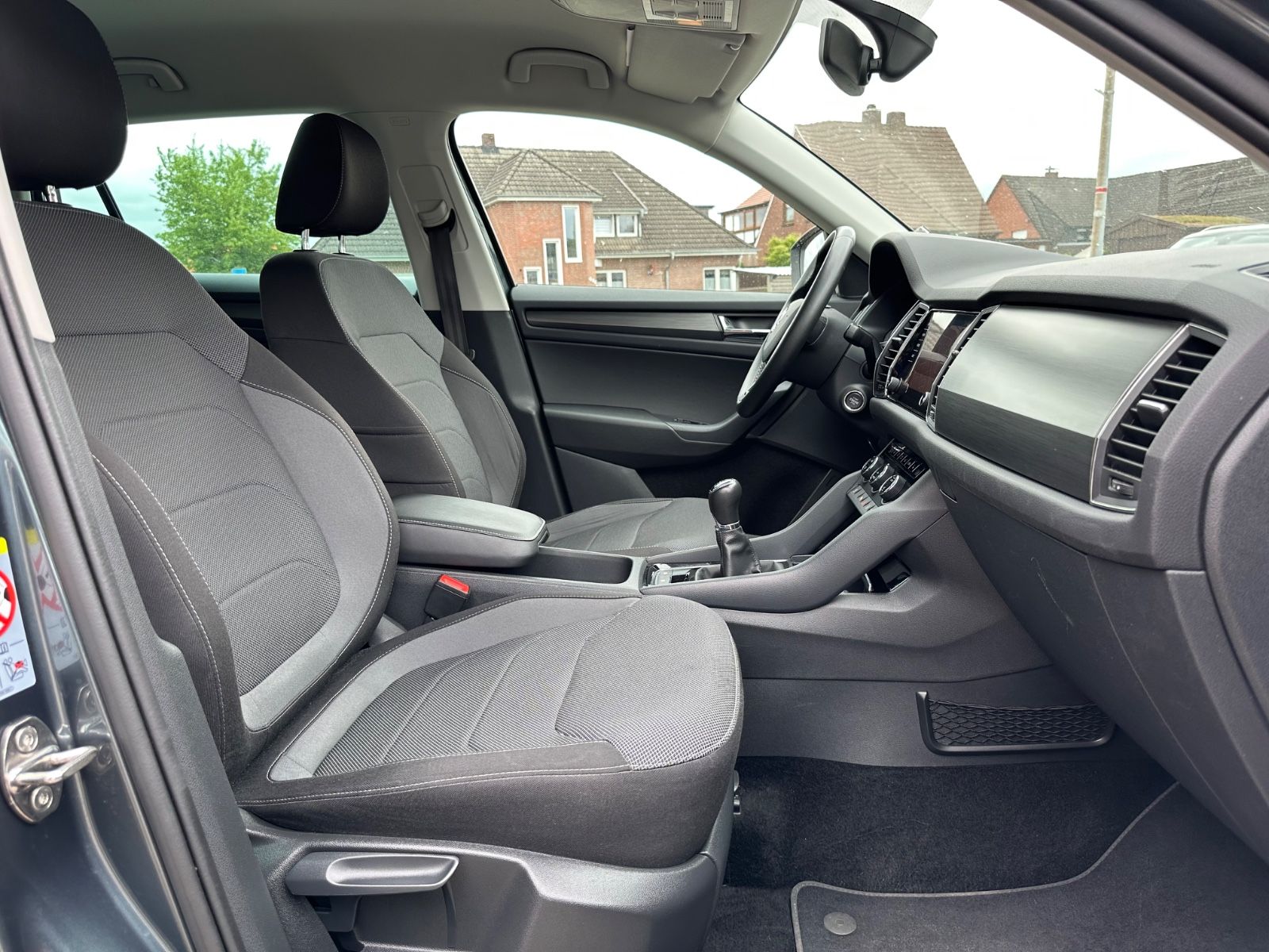 Fahrzeugabbildung SKODA Kodiaq 1.5 TSI Ambition LED/Navi/SHZG/18"
