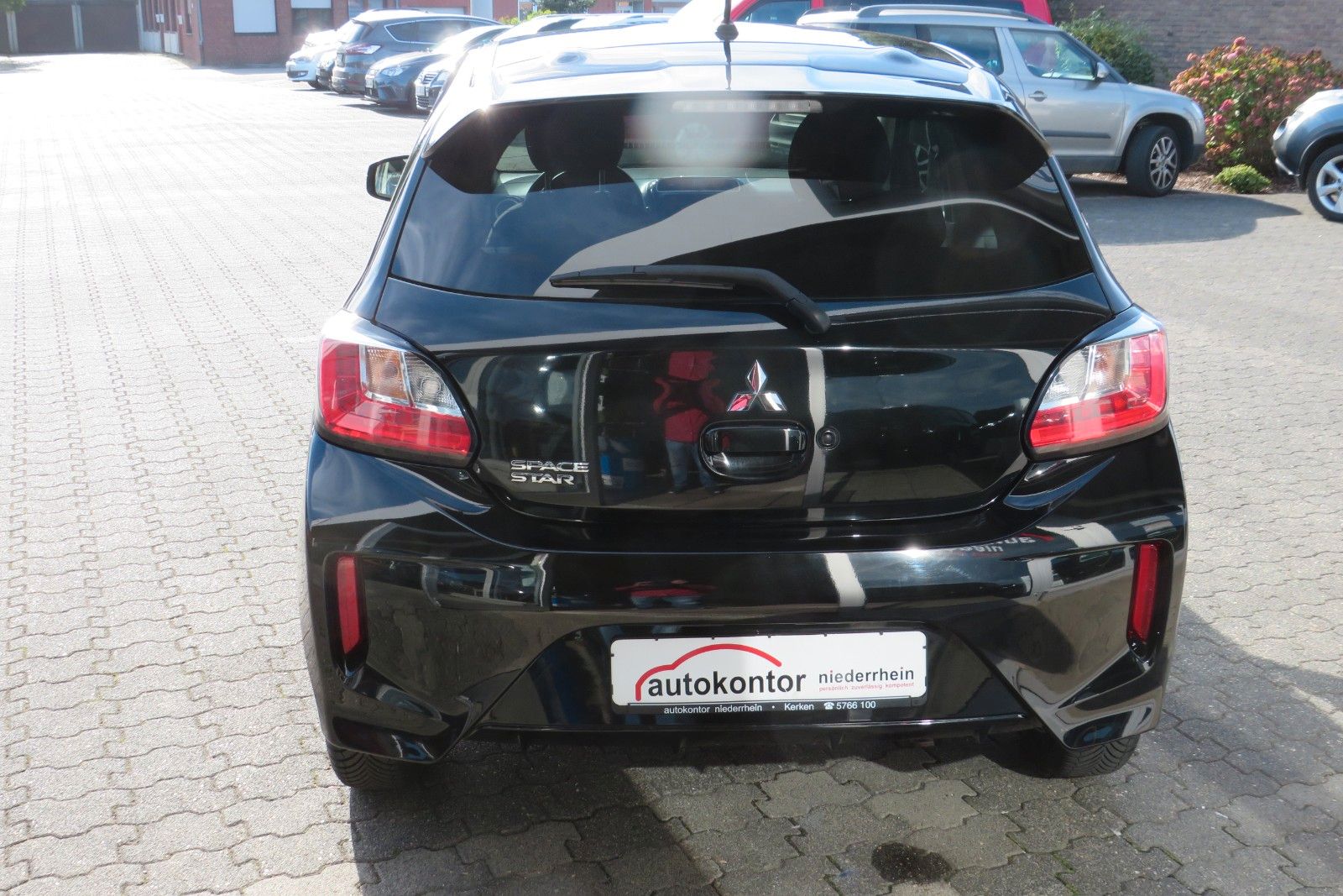 Fahrzeugabbildung Mitsubishi Space Star Edition SITZH. DAB KLIMA GRA ALU 1.HD