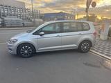 Volkswagen Touran Trendline BMT/Start-Stopp - Volkswagen Touran: Limousine