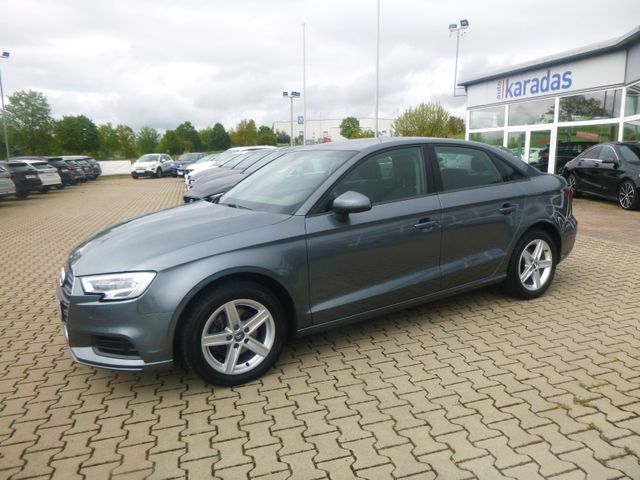 Fahrzeugabbildung Audi A3 Limousine 35 TFSI >50.116KM/NAV/SHZ/PDC<
