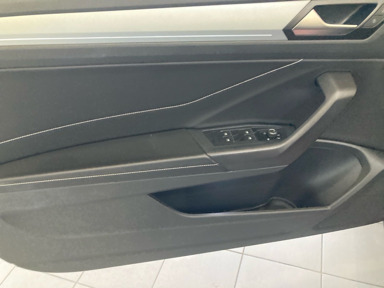 Volkswagen T-Roc - Bild 21