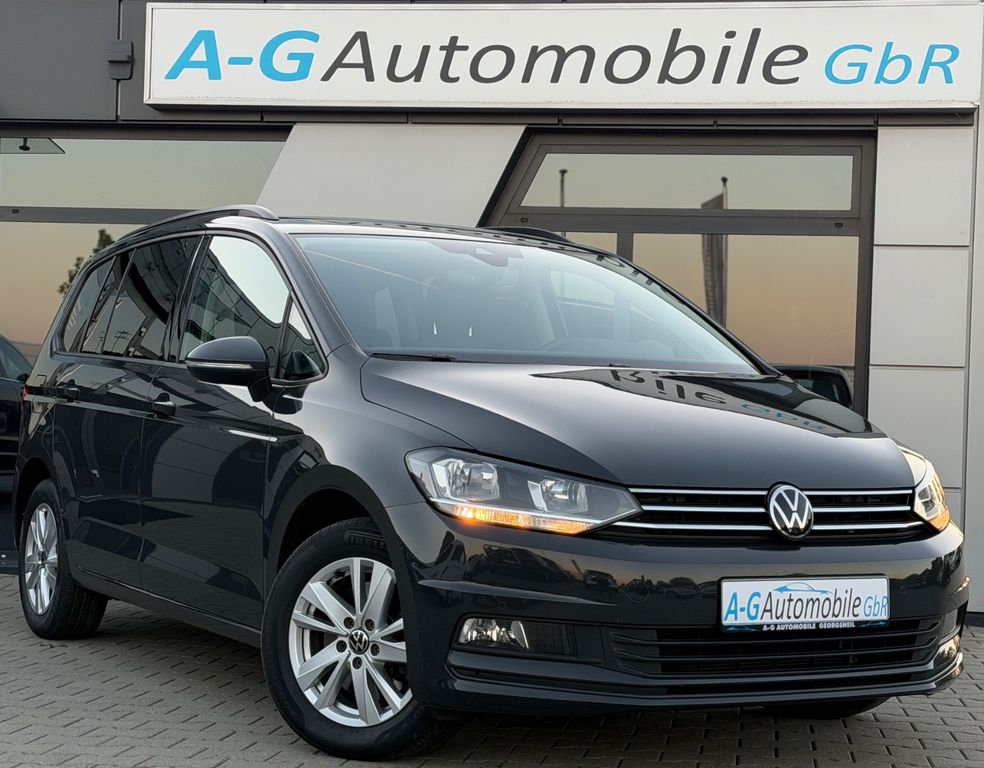 Image of Volkswagen Touran