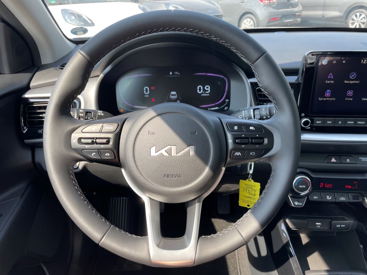 Fahrzeugabbildung Kia Stonic Vision Navi Klima DAB SHZ LenkradHZG