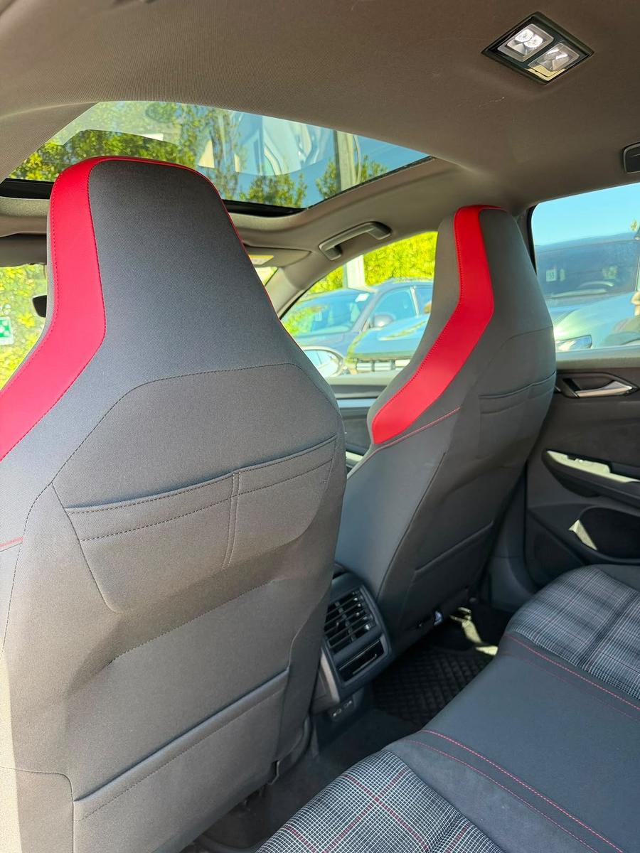 Volkswagen Golf GTI 8.5 2.0 TSI, миниатюра 25