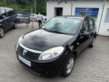 Dacia Sandero Laureate - gebrauchte Dacia Sandero aus dem Jahr 2011