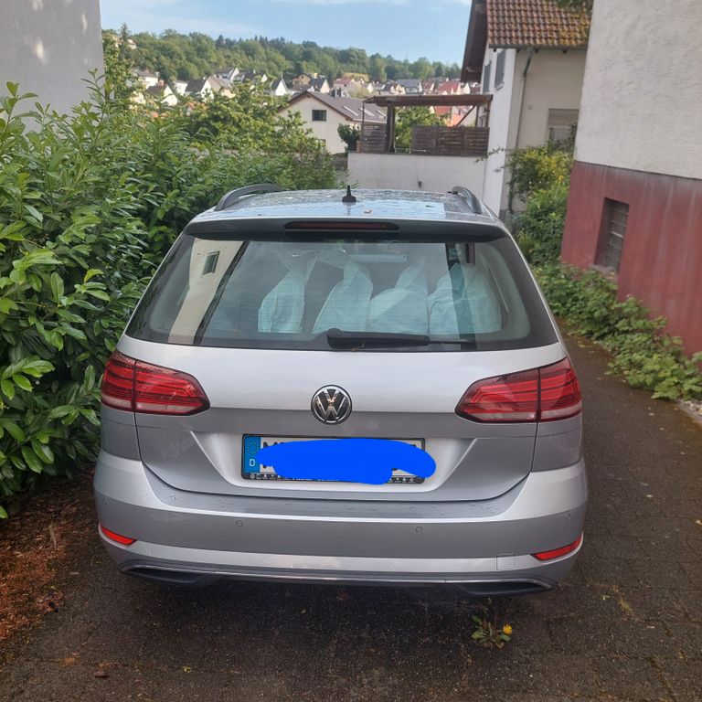 Image of Volkswagen Golf