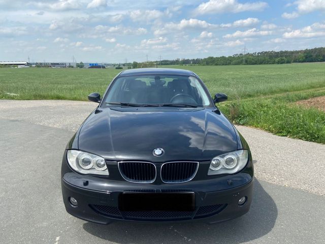 BMW 1 20i E87 Auto gebraucht schwarz