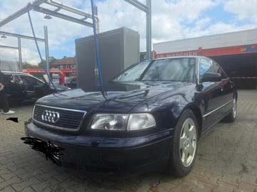 1996 AUDI A8 — фото 2