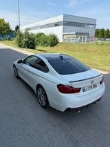 BMW 440i xDrive Coupé M Sport AHK 360 Kamera Serie - weiße BMW 440