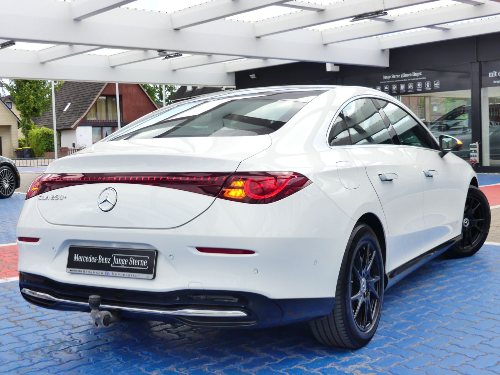 Mercedes-Benz CLA 250 Progressive Distronic Panorama AHK HUD foto 4