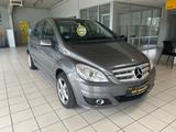 Mercedes-Benz B 200 (Radio-Klima-Einparkhilfe) - gebrauchte Mercedes-Benz B 200 aus dem Jahr 2011