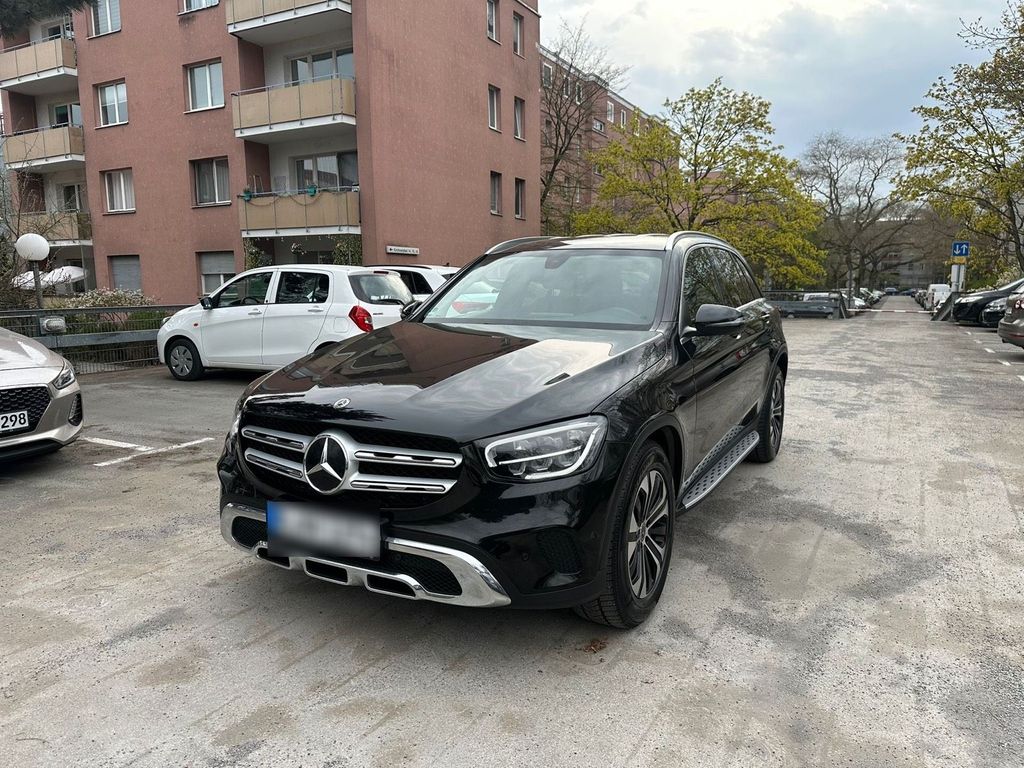 Image of Mercedes-Benz GLC 220