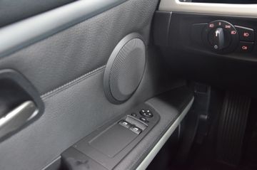 BMW 320 - 11