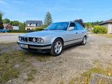 BMW E34 520i  - BMW 520 Oldtimer mit Benzin-Antrieb