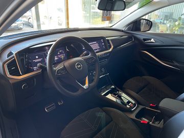 Opel Grandland (X) - 12